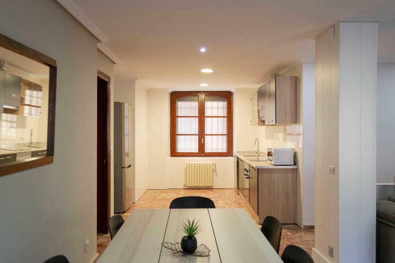 Tres Puentes Anguiano Apartamentos Y Hostal Dış mekan fotoğraf