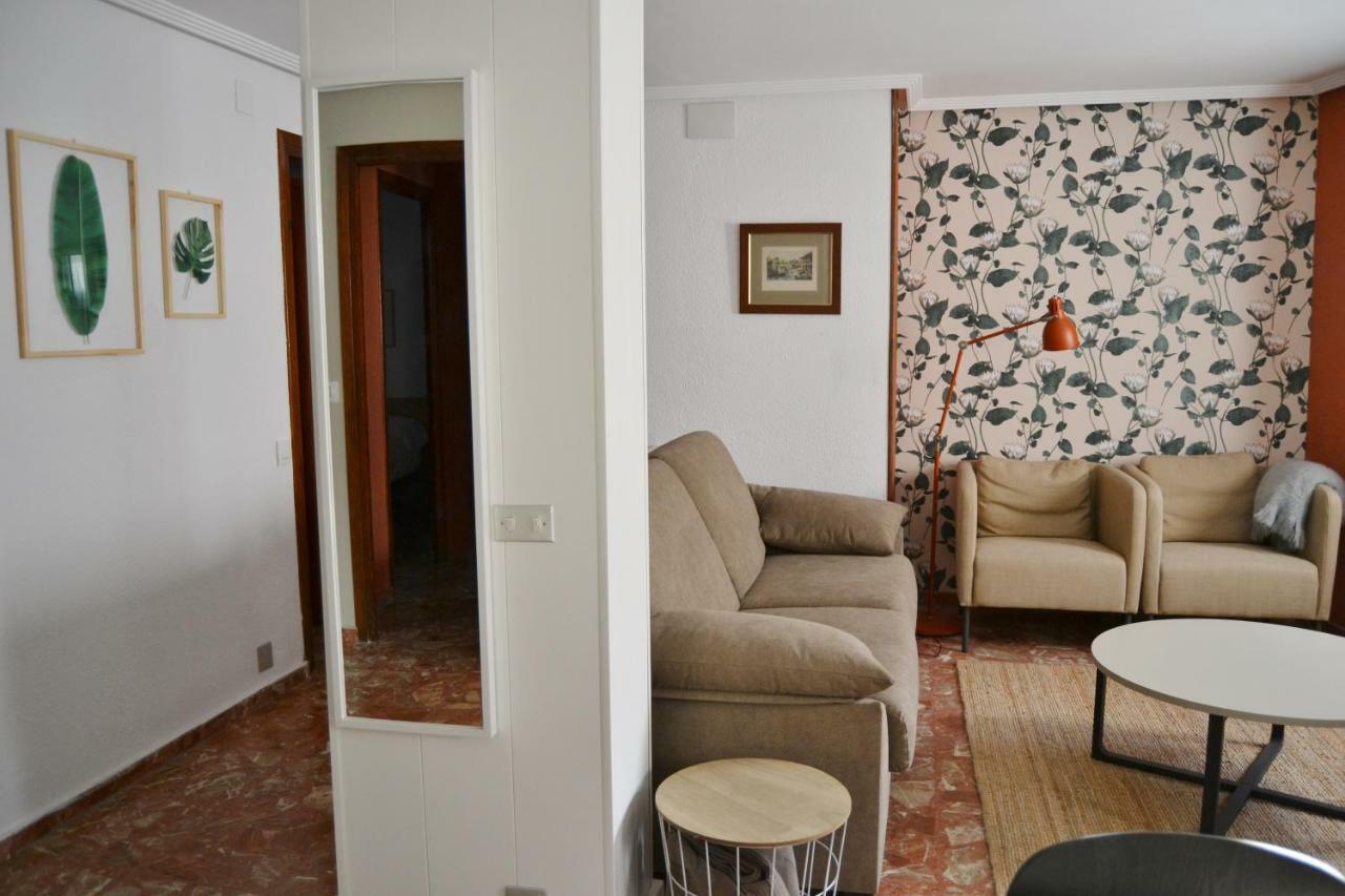 Tres Puentes Anguiano Apartamentos Y Hostal Dış mekan fotoğraf