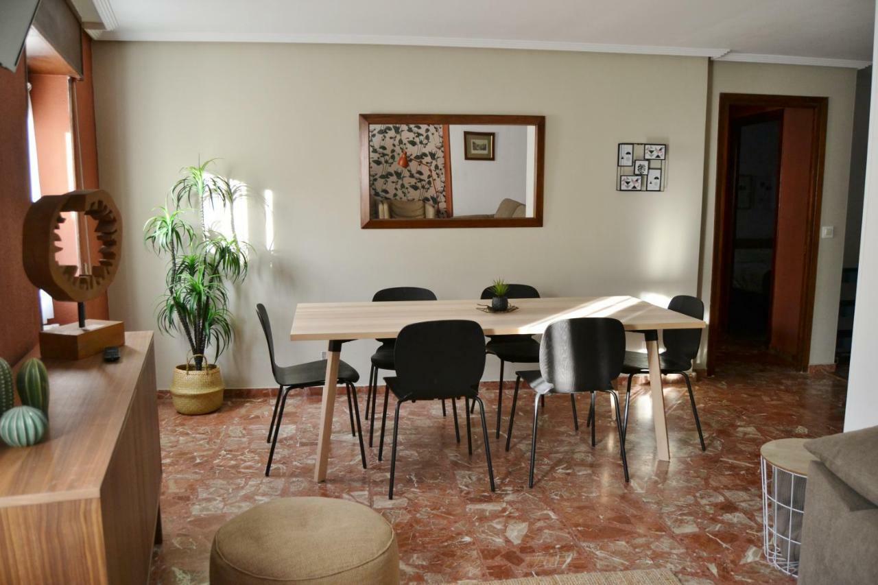 Tres Puentes Anguiano Apartamentos Y Hostal Dış mekan fotoğraf