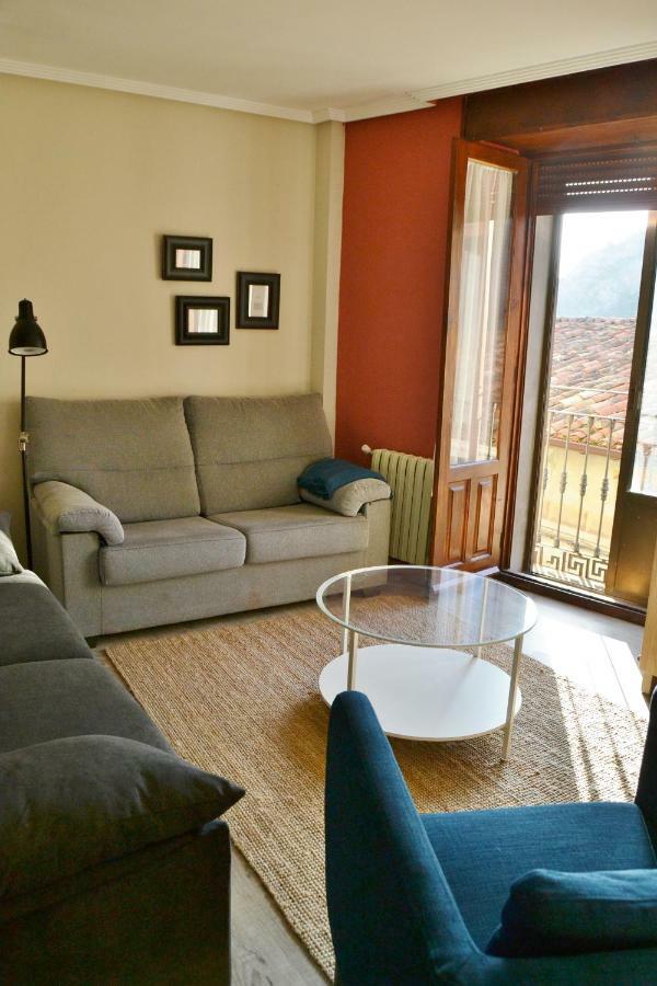 Tres Puentes Anguiano Apartamentos Y Hostal Dış mekan fotoğraf